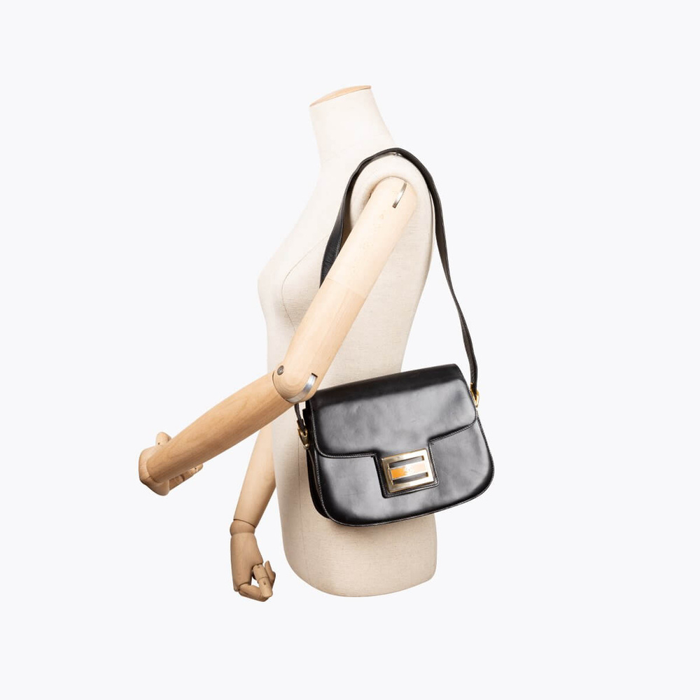 Gucci Leather Shoulder Bag