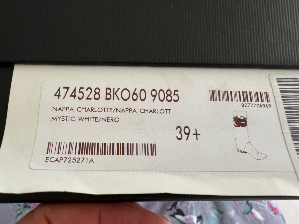 Gucci Mystic White and Nero