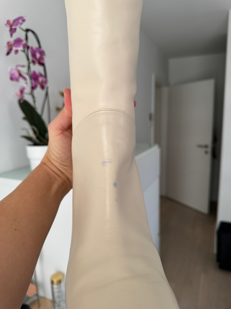 Gucci Mystic White and Nero