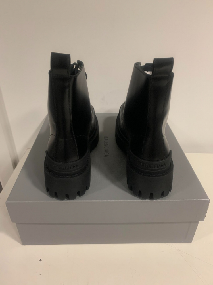 Balenciaga Damen-Stiefeletten 'Strike'