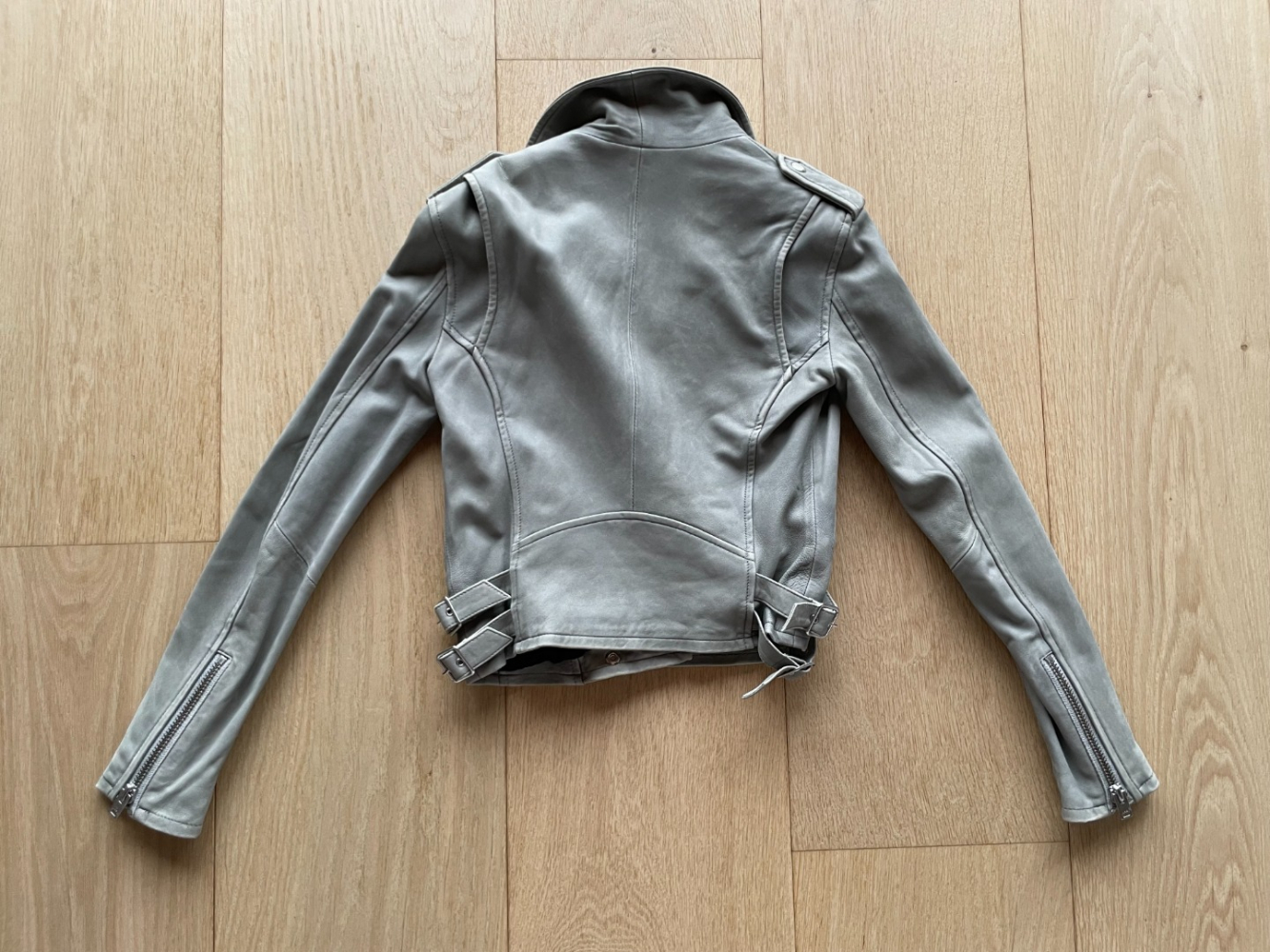 Iro Ashville, peau d'agneau