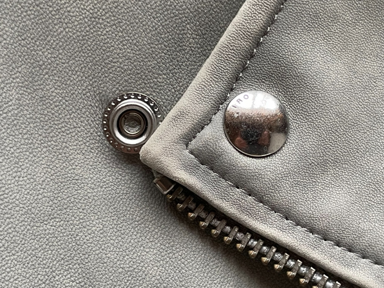 Iro Ashville, peau d'agneau