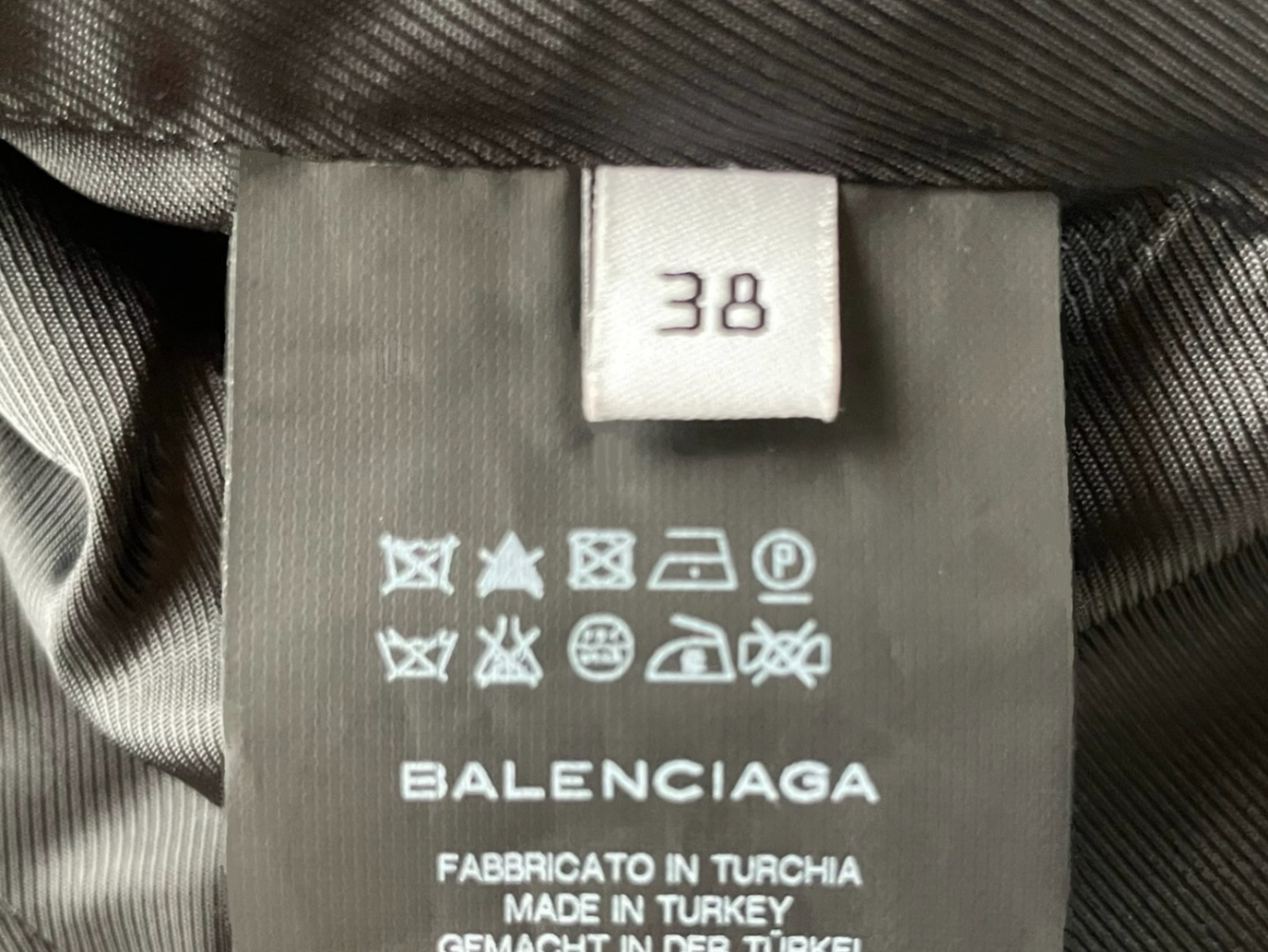 Balenciaga Classic moto, in plummy purple!