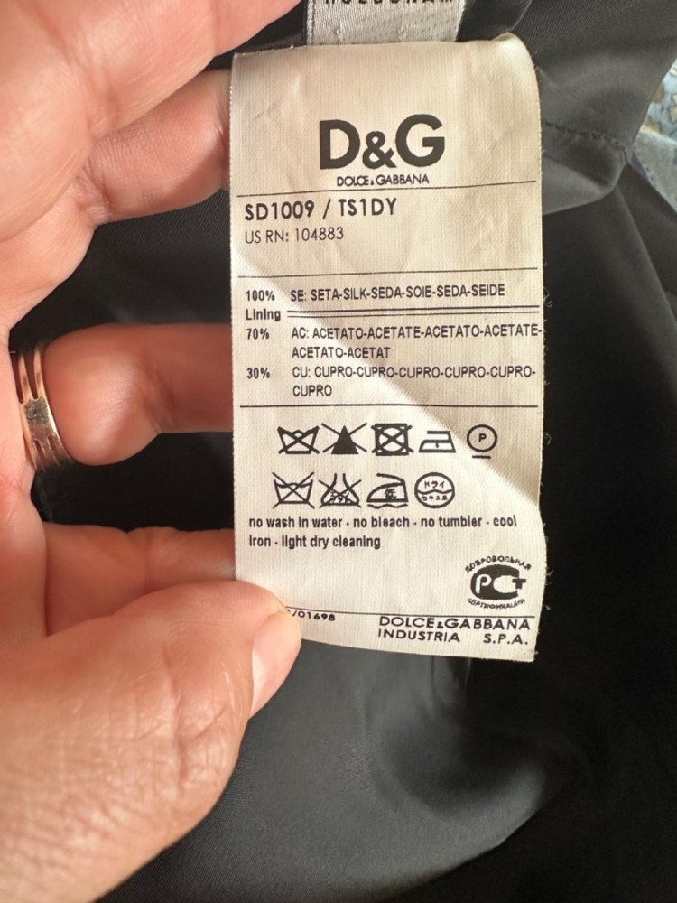 Dolce&Gabbana Schönes Kleid mit Sequin-Effekt