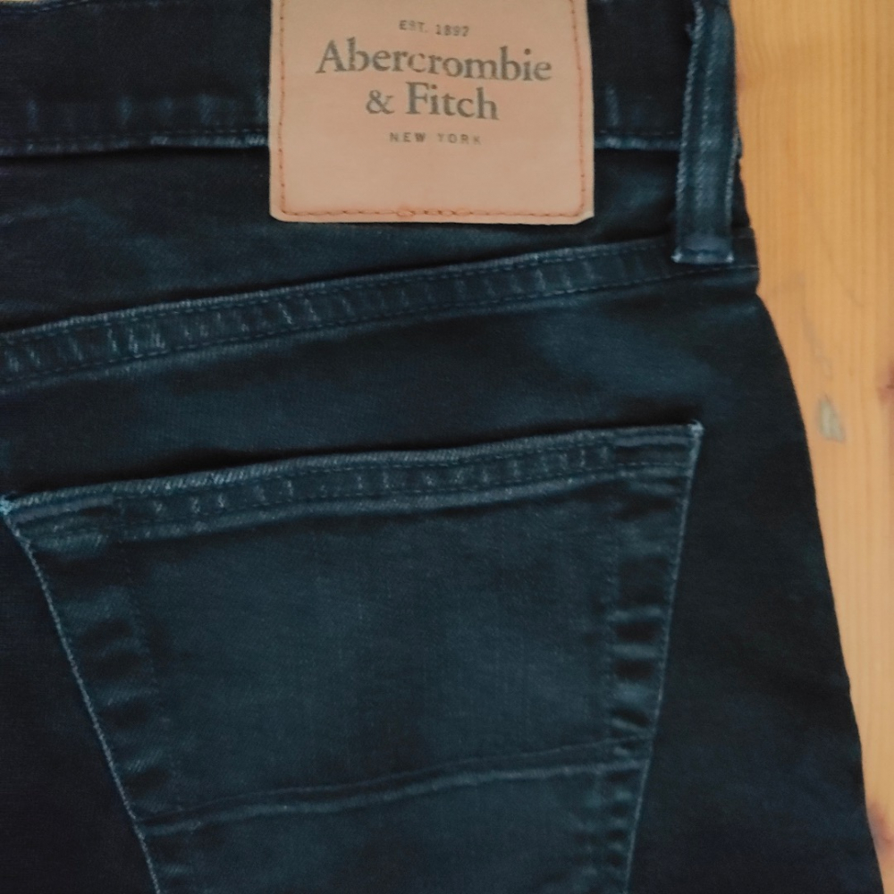 Abercrombie & Fitch slim