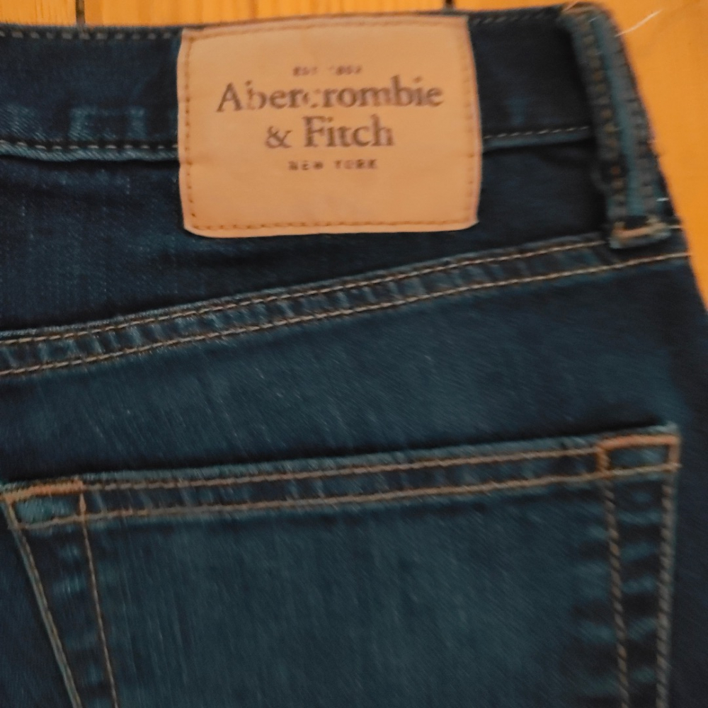 Abercrombie & Fitch Slim