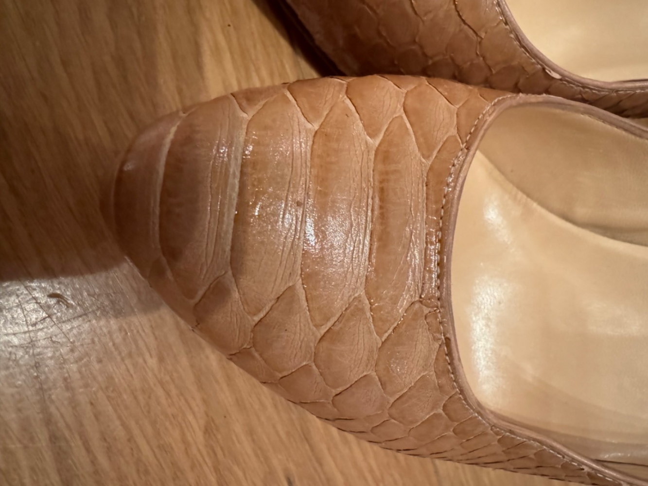 Christian Louboutin Escarpin neuf python