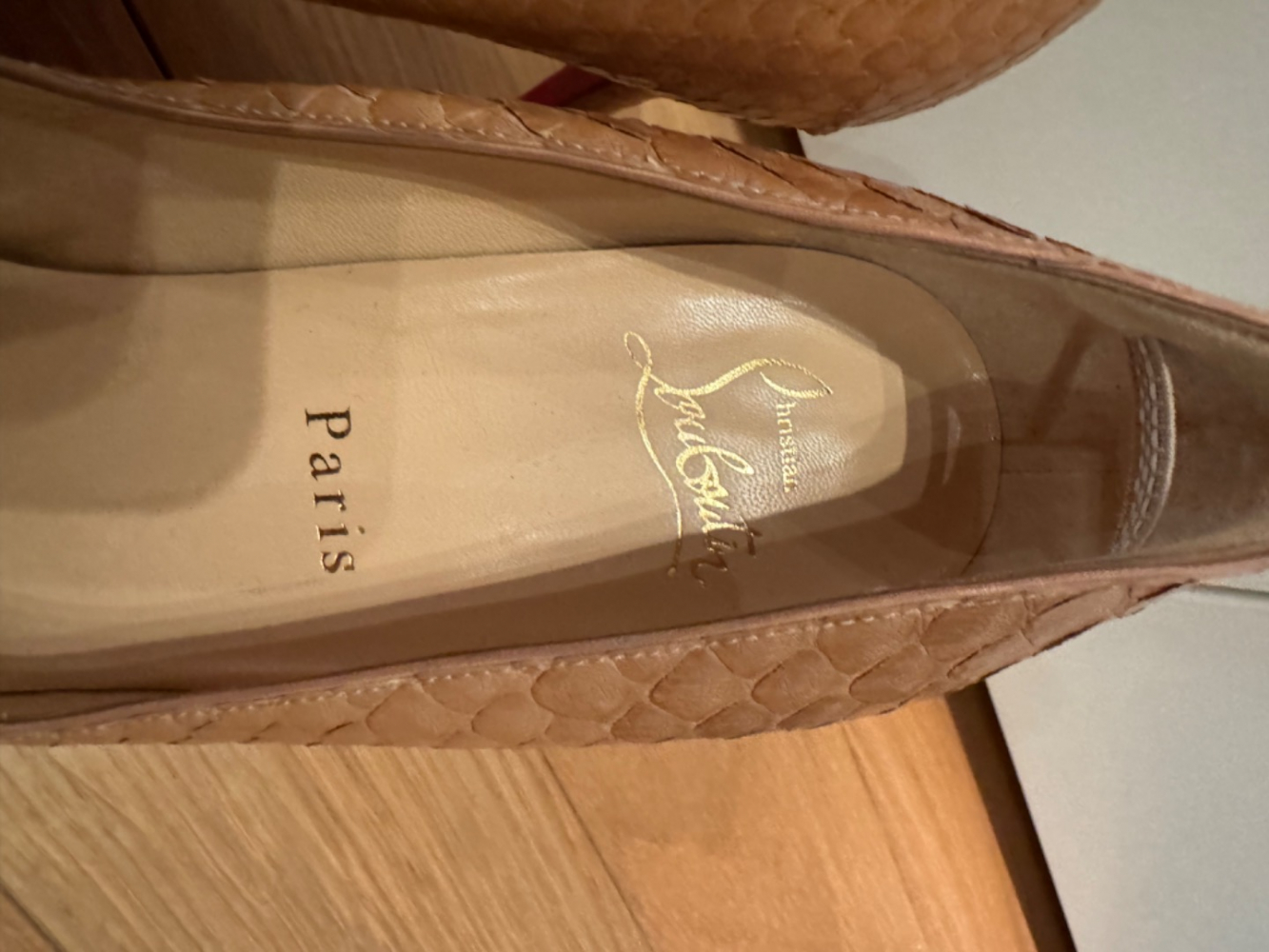 Christian Louboutin Escarpin neuf python