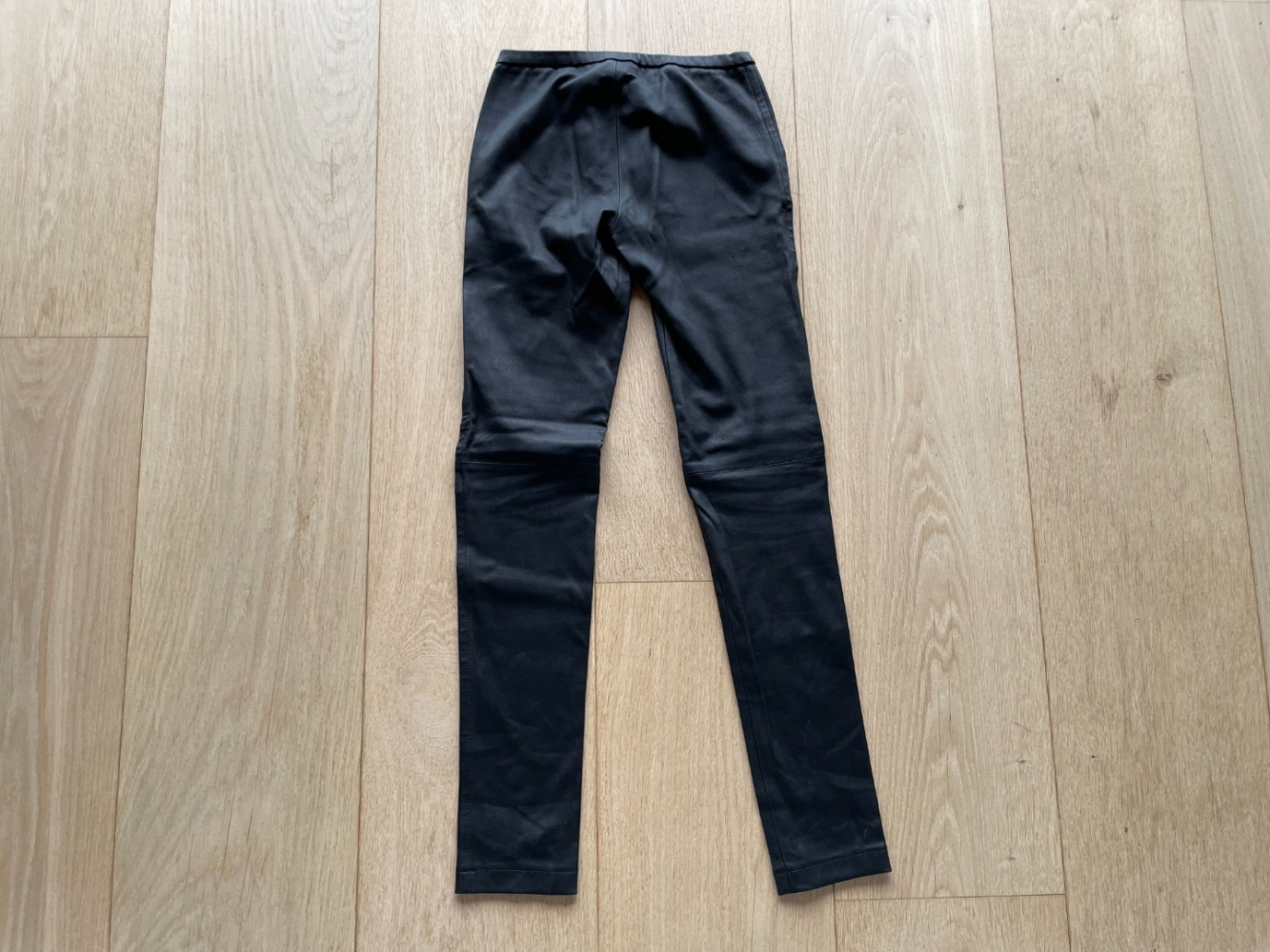 Emilio Pucci ( please only use PUCCI ) Schlank und sexy: Hüftbetonte schwarze Lederleggings von Emilio Pucci!