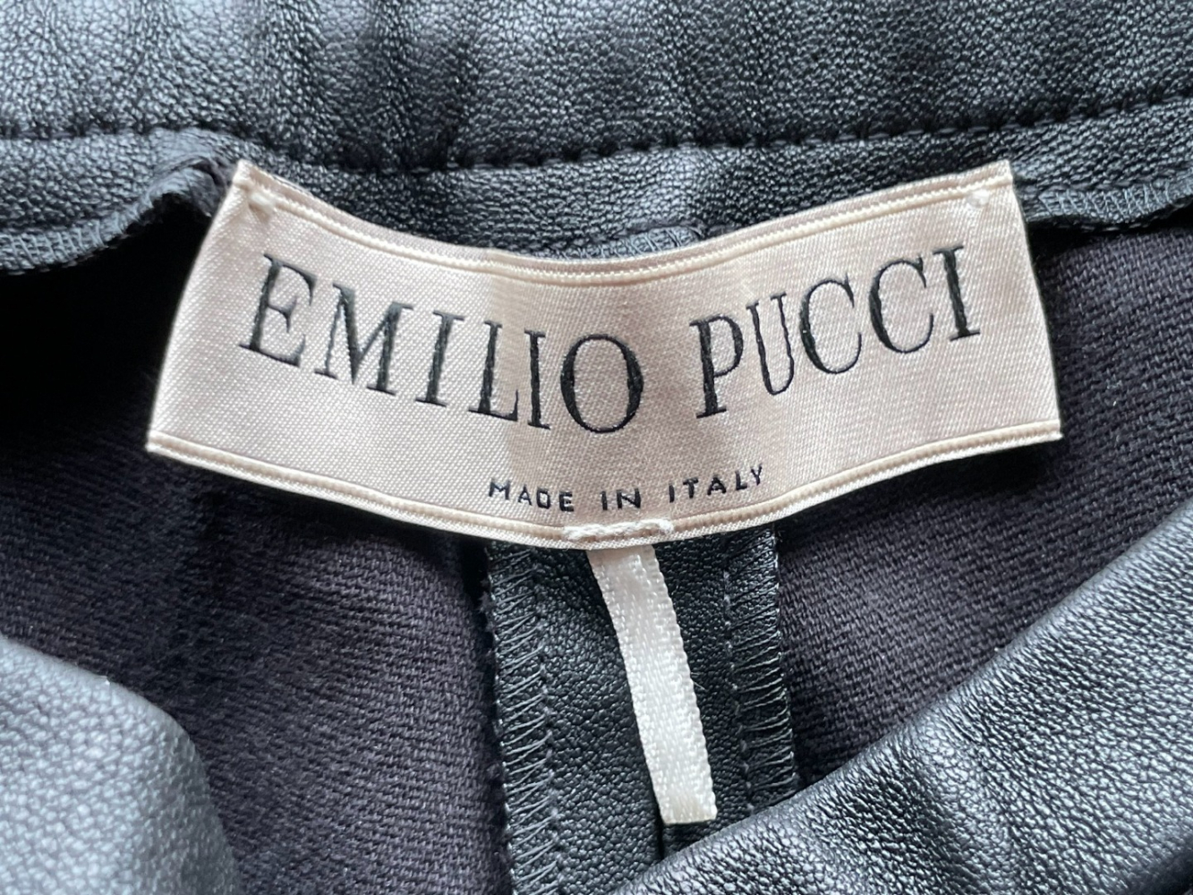 Emilio Pucci ( please only use PUCCI ) Schlank und sexy: Hüftbetonte schwarze Lederleggings von Emilio Pucci!