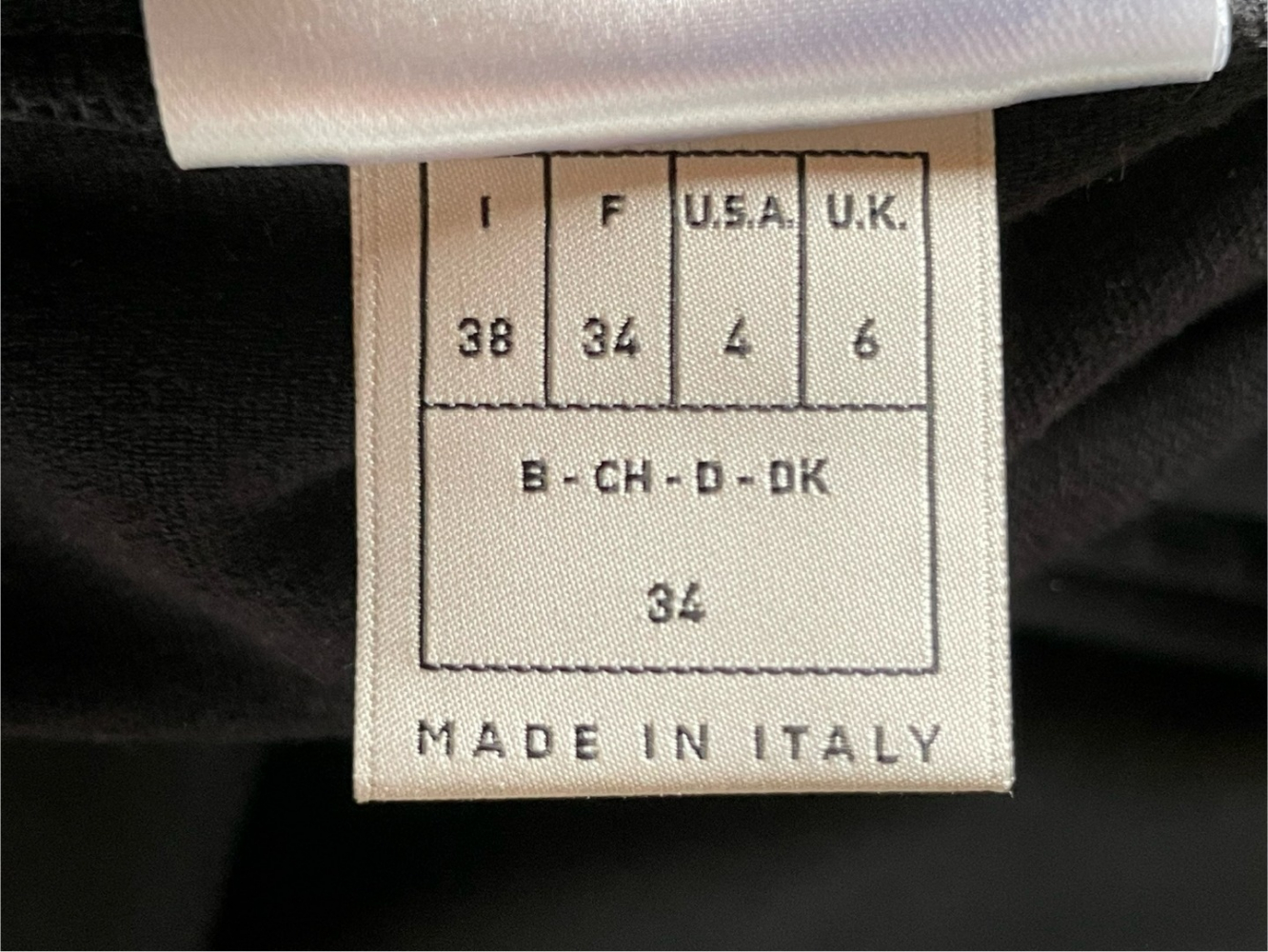 Emilio Pucci ( please only use PUCCI ) Schlank und sexy: Hüftbetonte schwarze Lederleggings von Emilio Pucci!