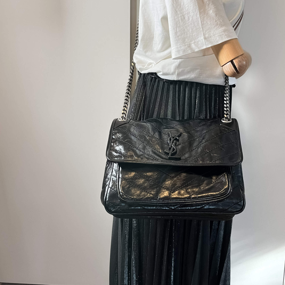 Saint Laurent Niki Medium Leather Chain Shoulder Bag Black