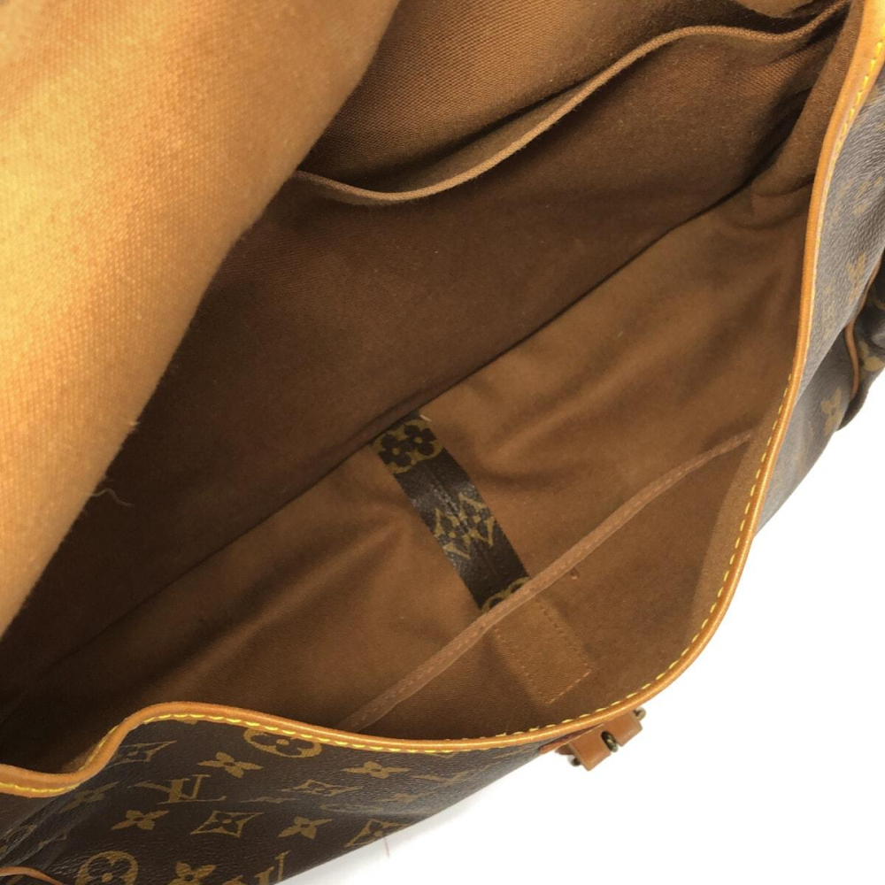 Louis Vuitton Saumur 30