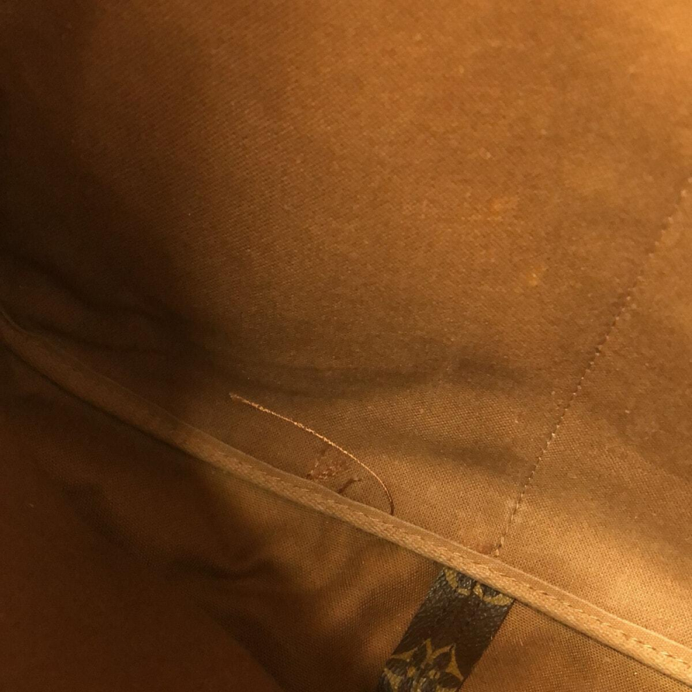 Louis Vuitton Saumur 30