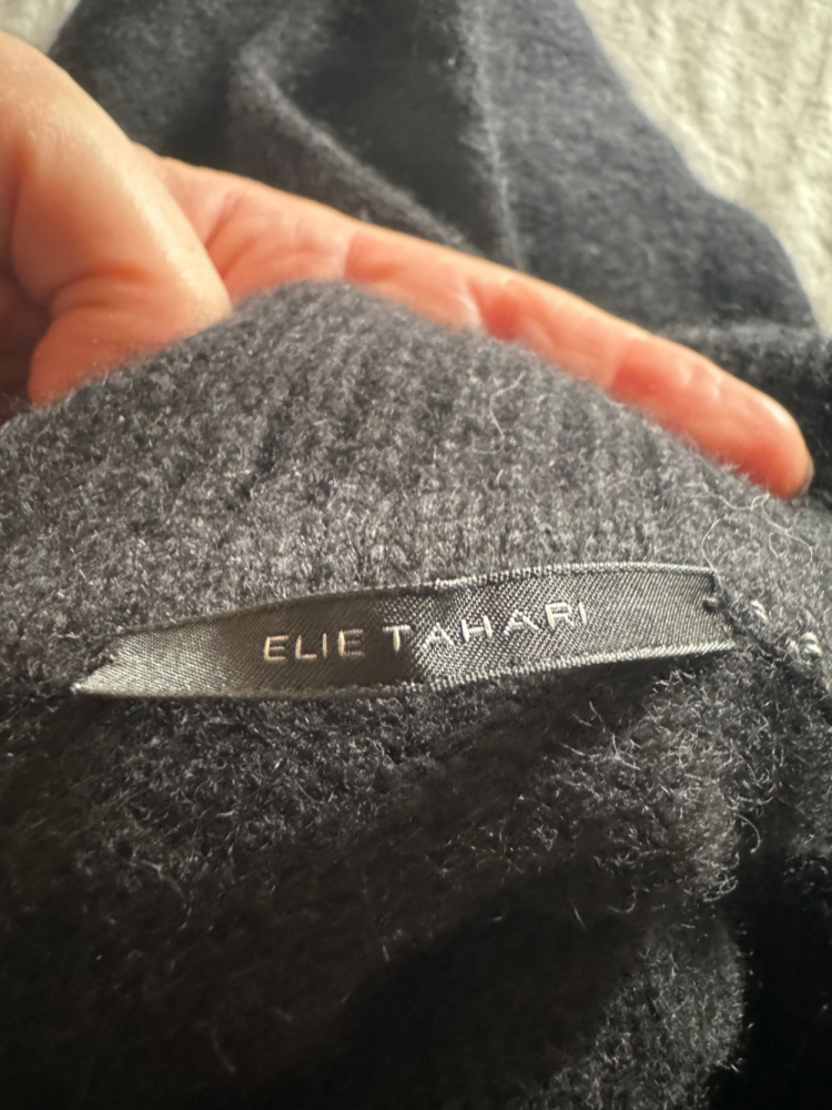 Elie Tahari Sweater