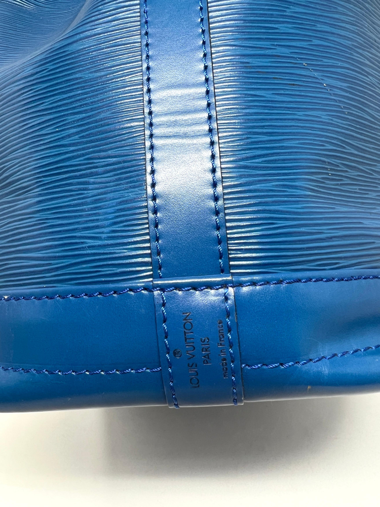 Louis Vuitton Grand Sac Noé Epi BLUE