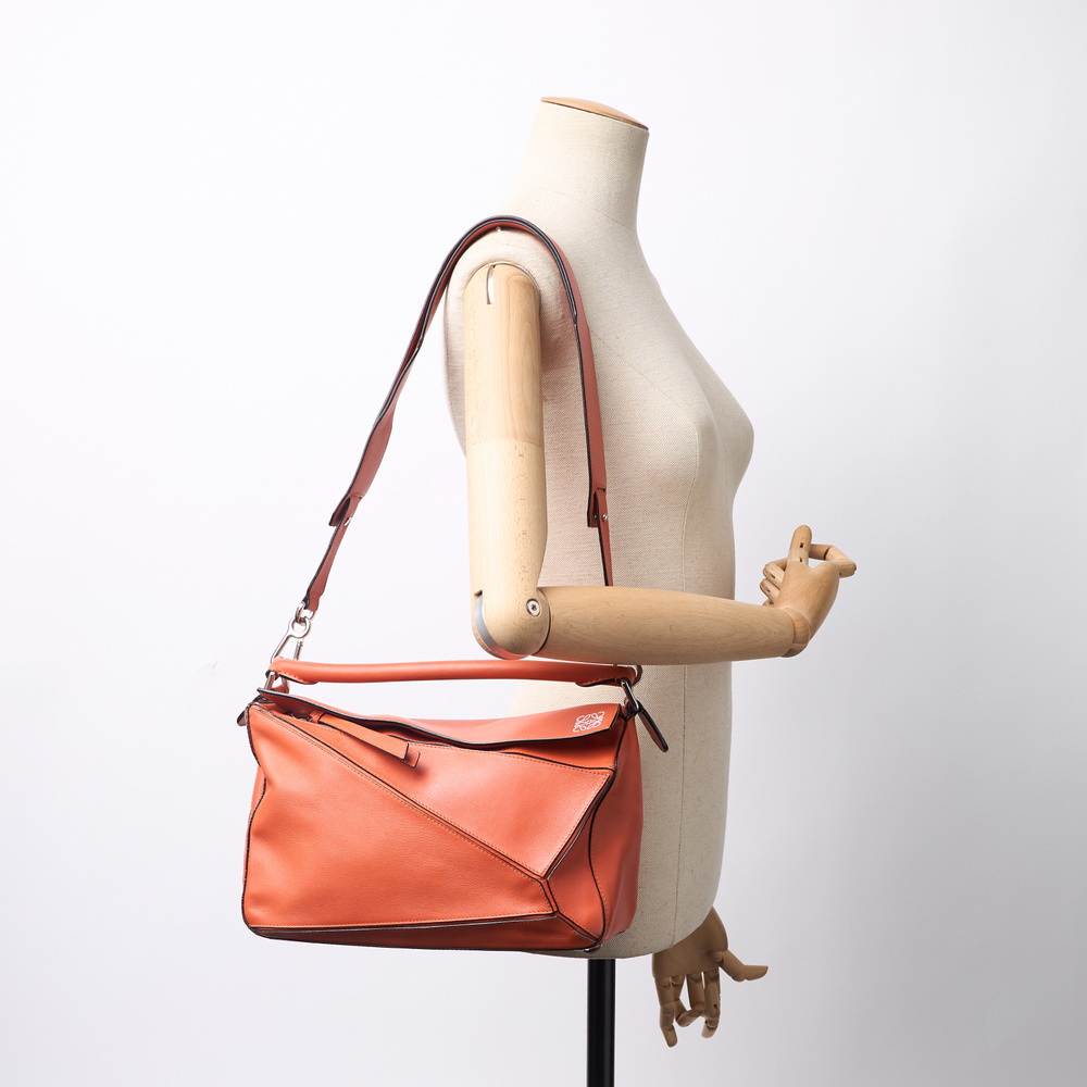 Loewe Medium Puzzle Bag