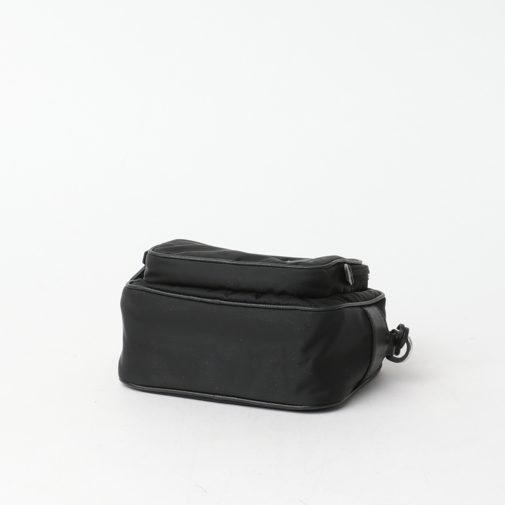 Prada Tessuto Re-edition 2005 Crossbody Bag