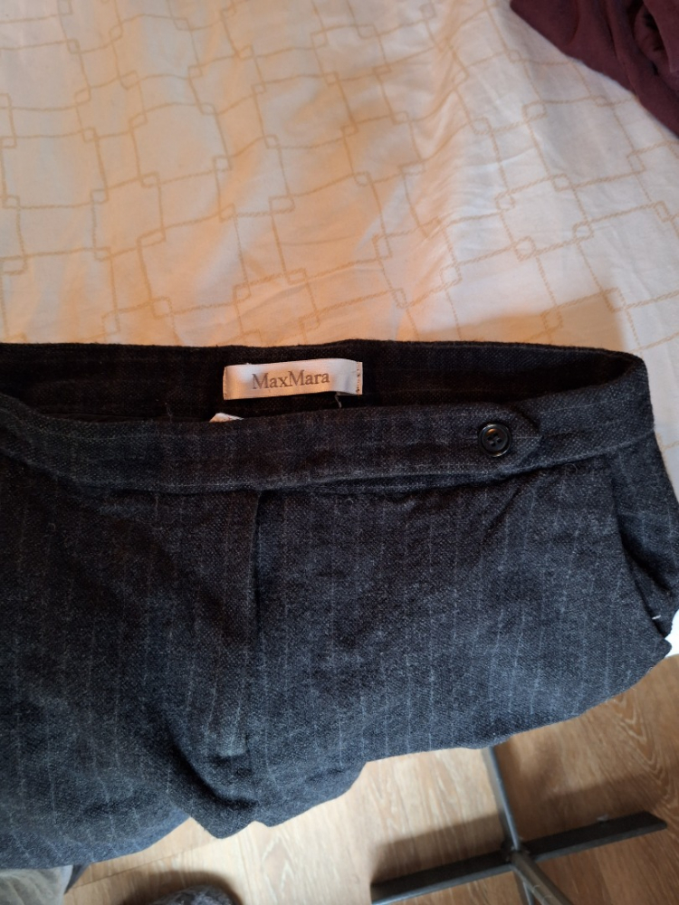 Max Mara 3/4 pants
