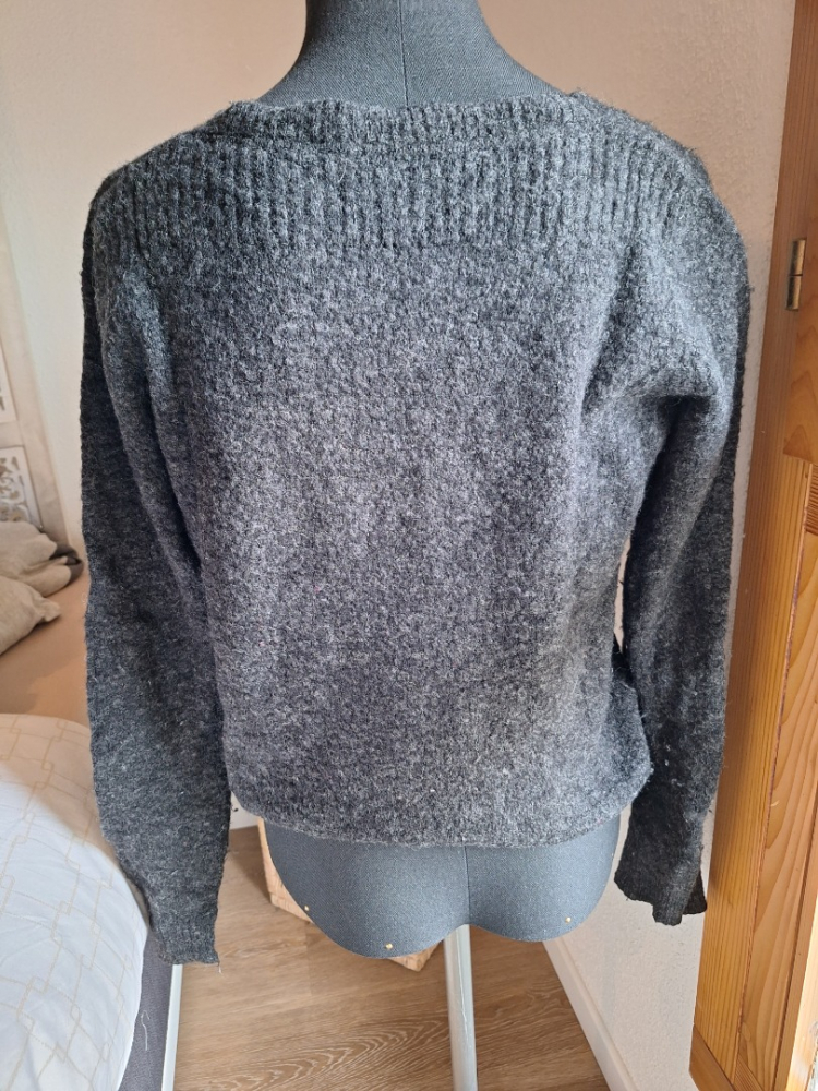 Lee Sweater