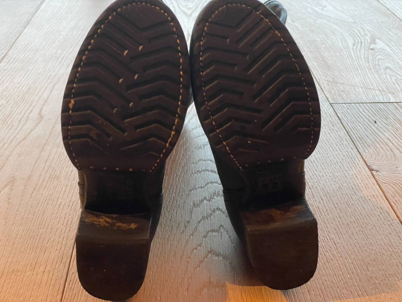 Frye Lovely Frye chunky boots!