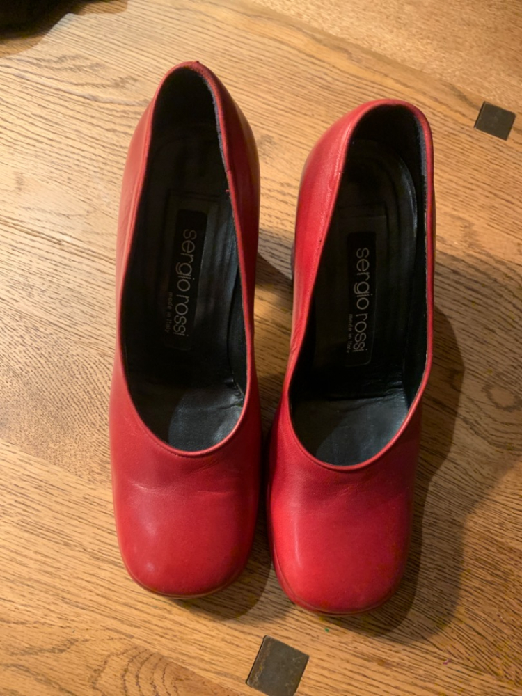 Sergio Rossi Red pumps