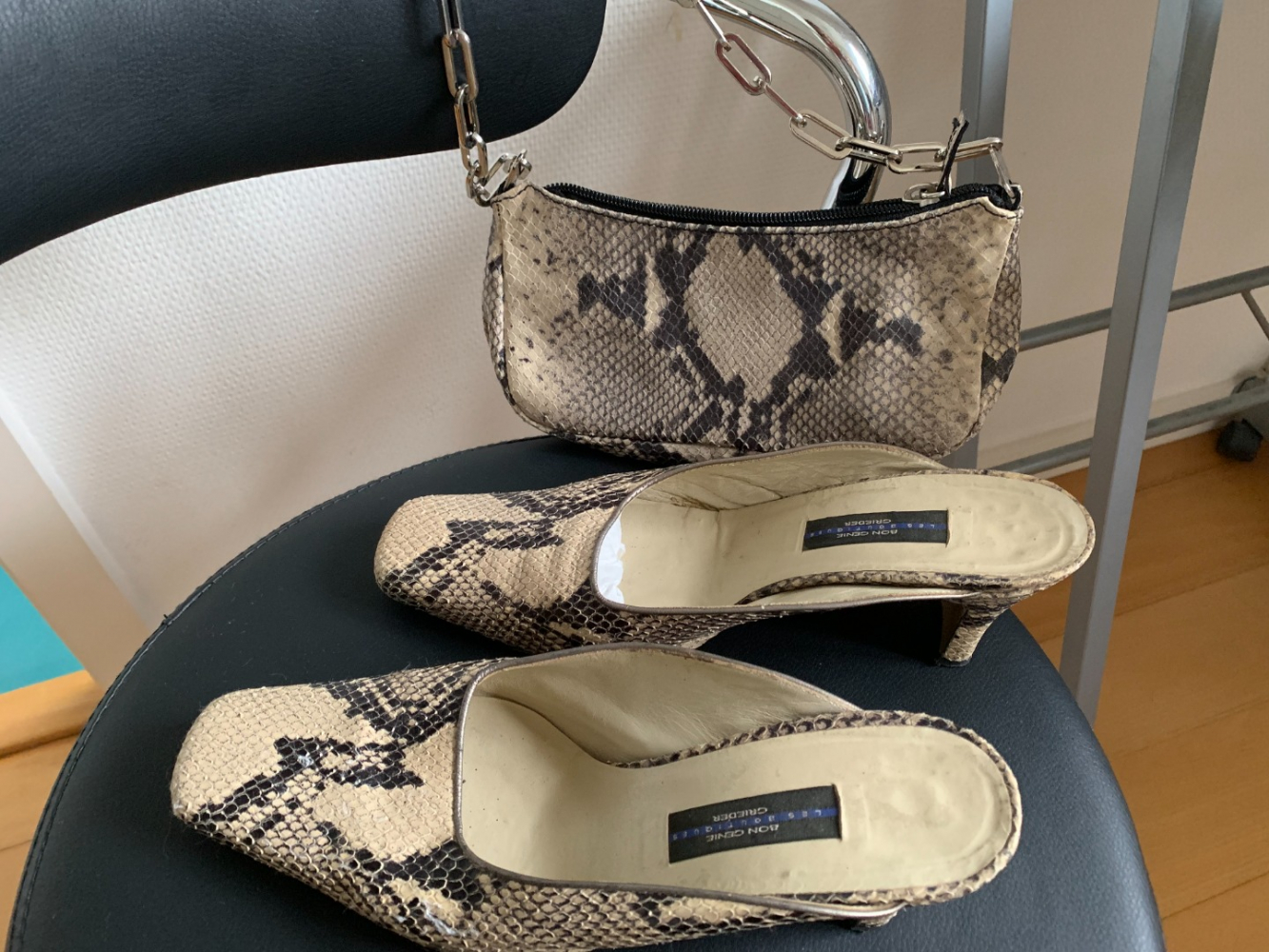 Bon Génie Mules à talons