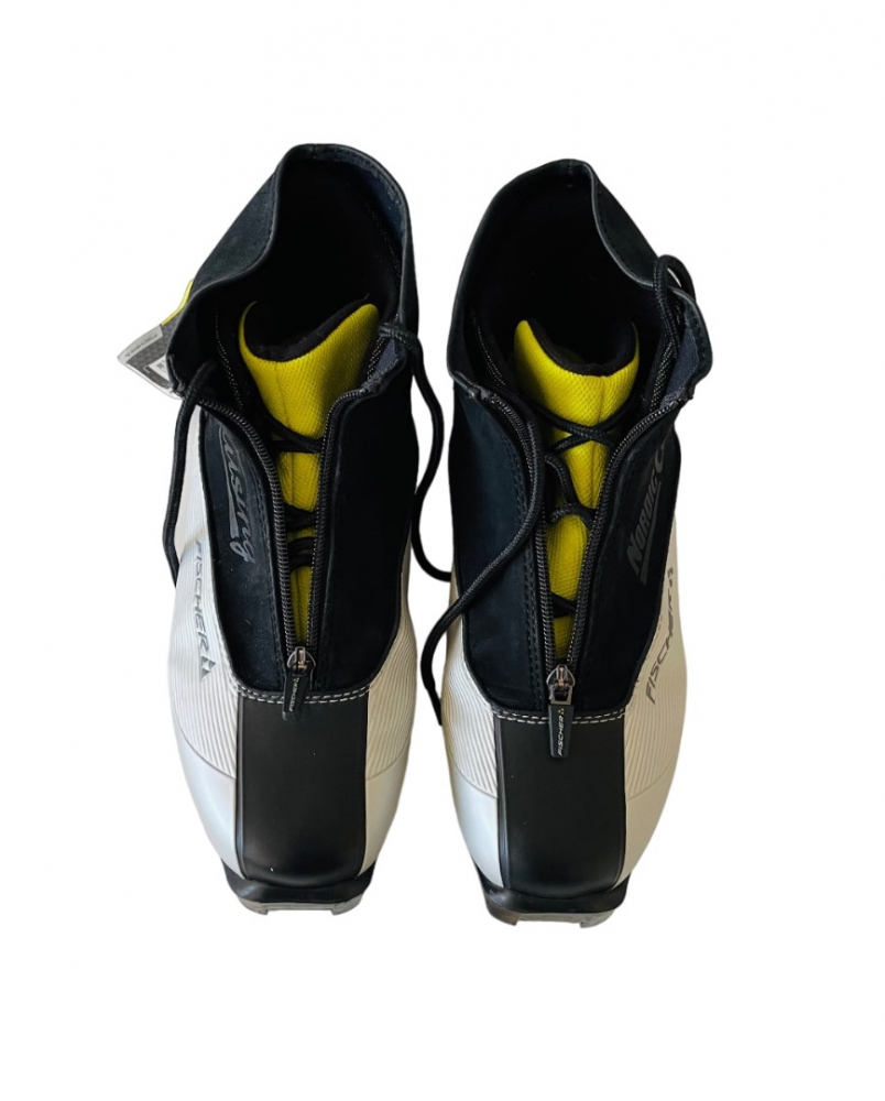 FISCHER Ski boots