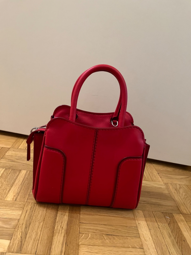 Tod's Sac en cuir rouge modèle Sella mini