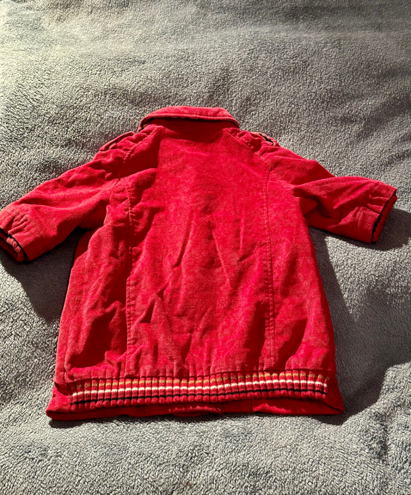 Burberry Mantel 6 Monate