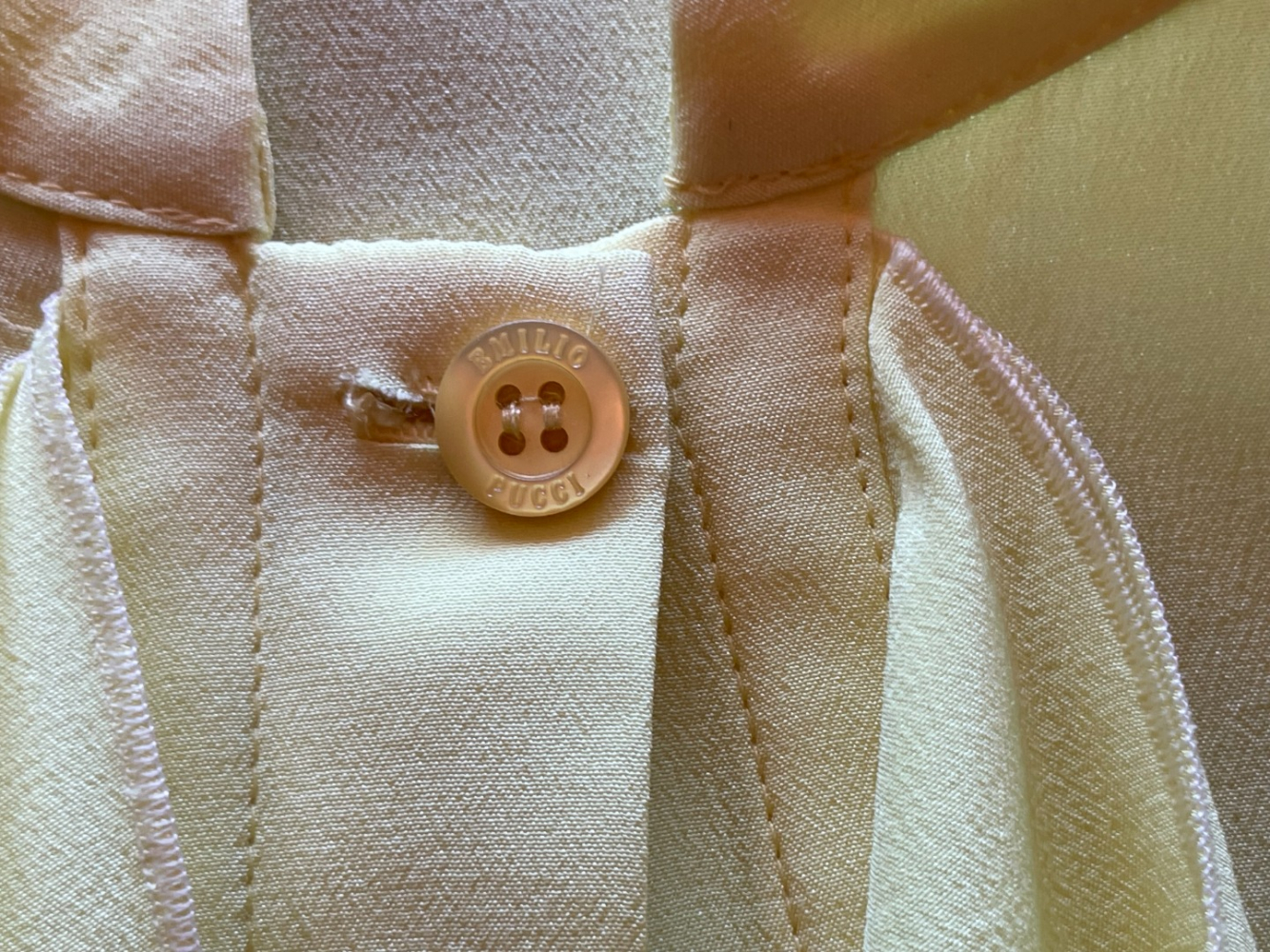 Emilio Pucci ( please only use PUCCI ) Fließende Bluse von Pucci.