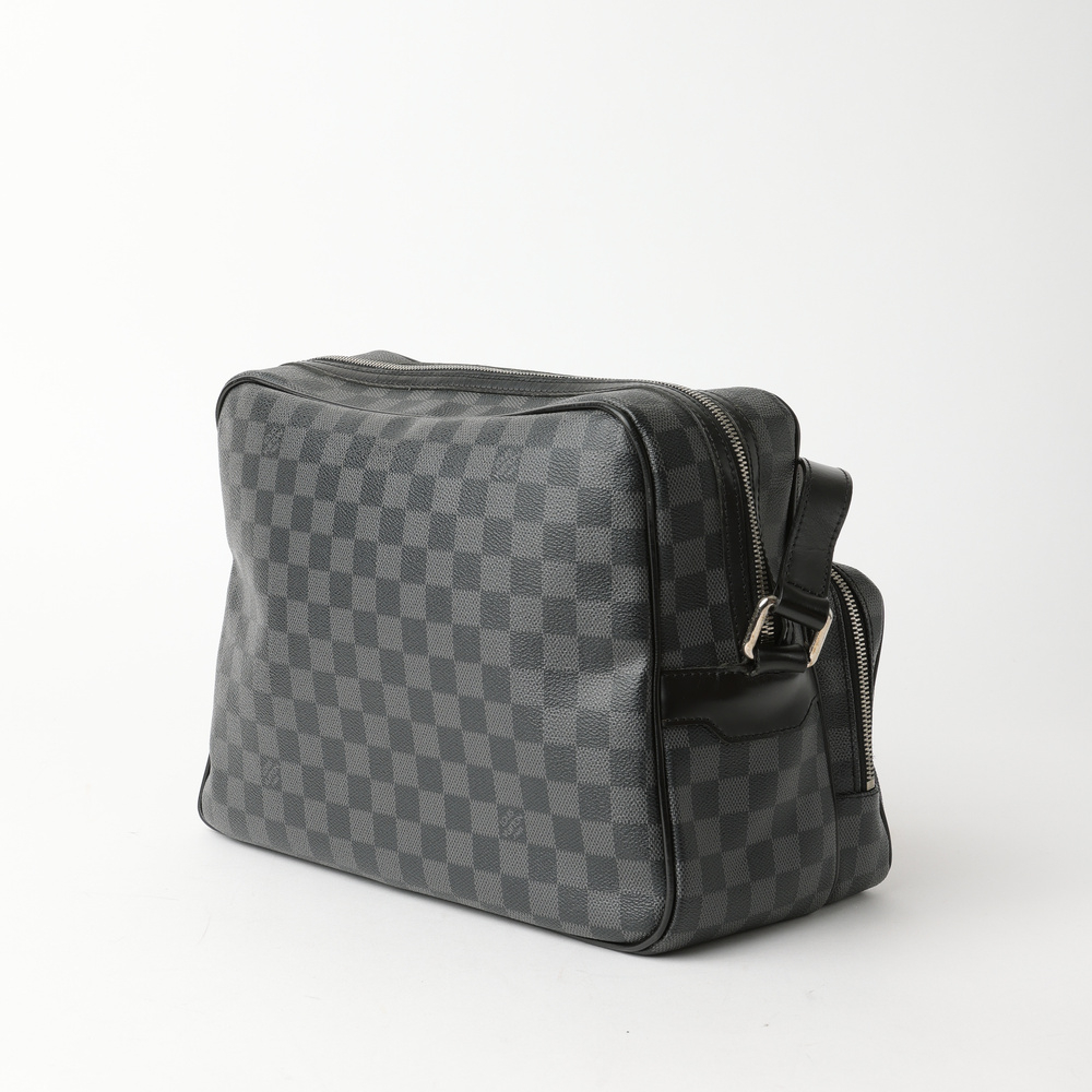 Louis Vuitton Damier Graphite Leoh Messenger Bag