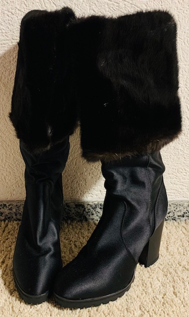 Fendi Bottes avec fourrure