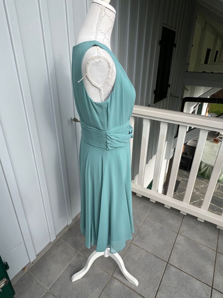 Esprit Robe cocktail