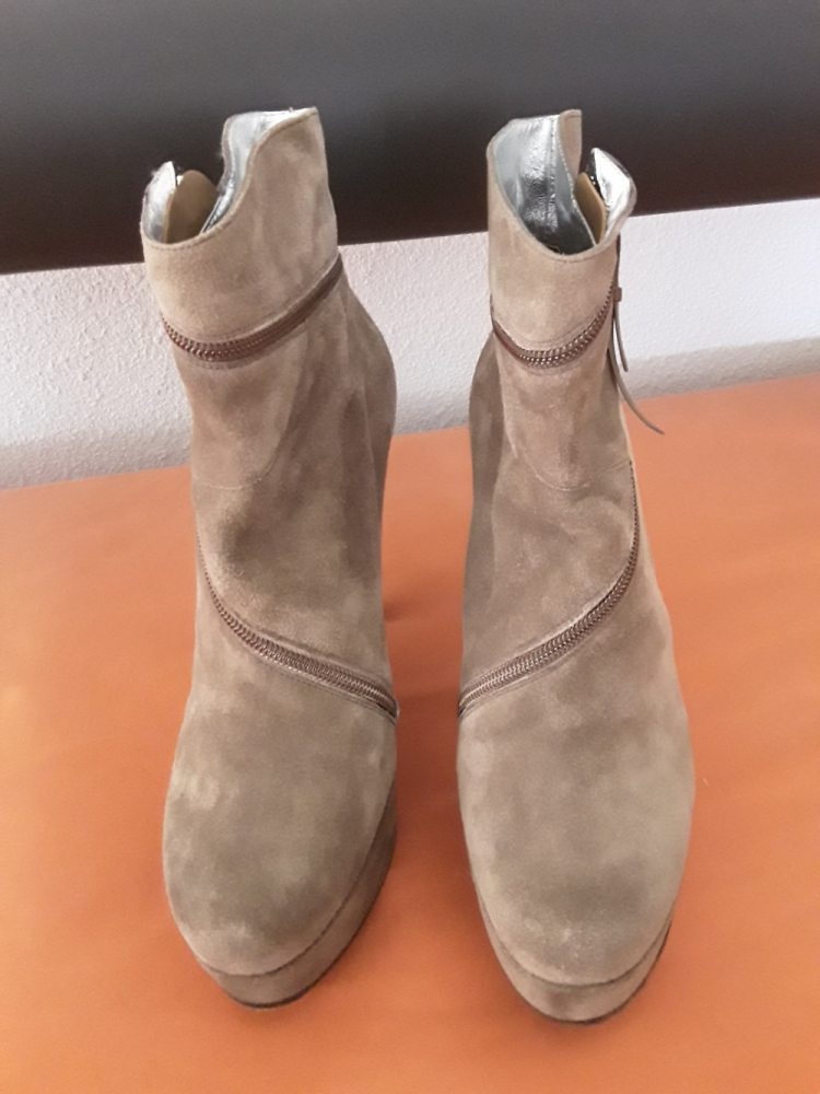 Free Lance Heeled Boots