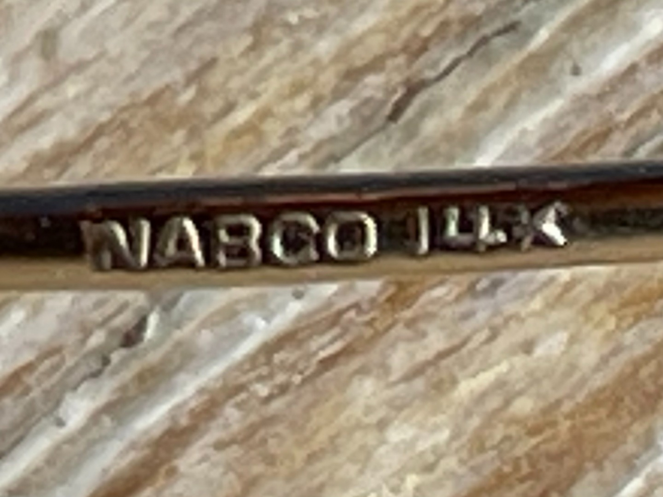 Saks Fifth Avenue boucles d'oreilles en fil ondulé en or 14K