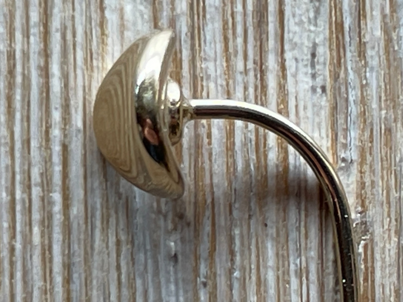 Saks Fifth Avenue boucles d'oreilles en fil ondulé en or 14K