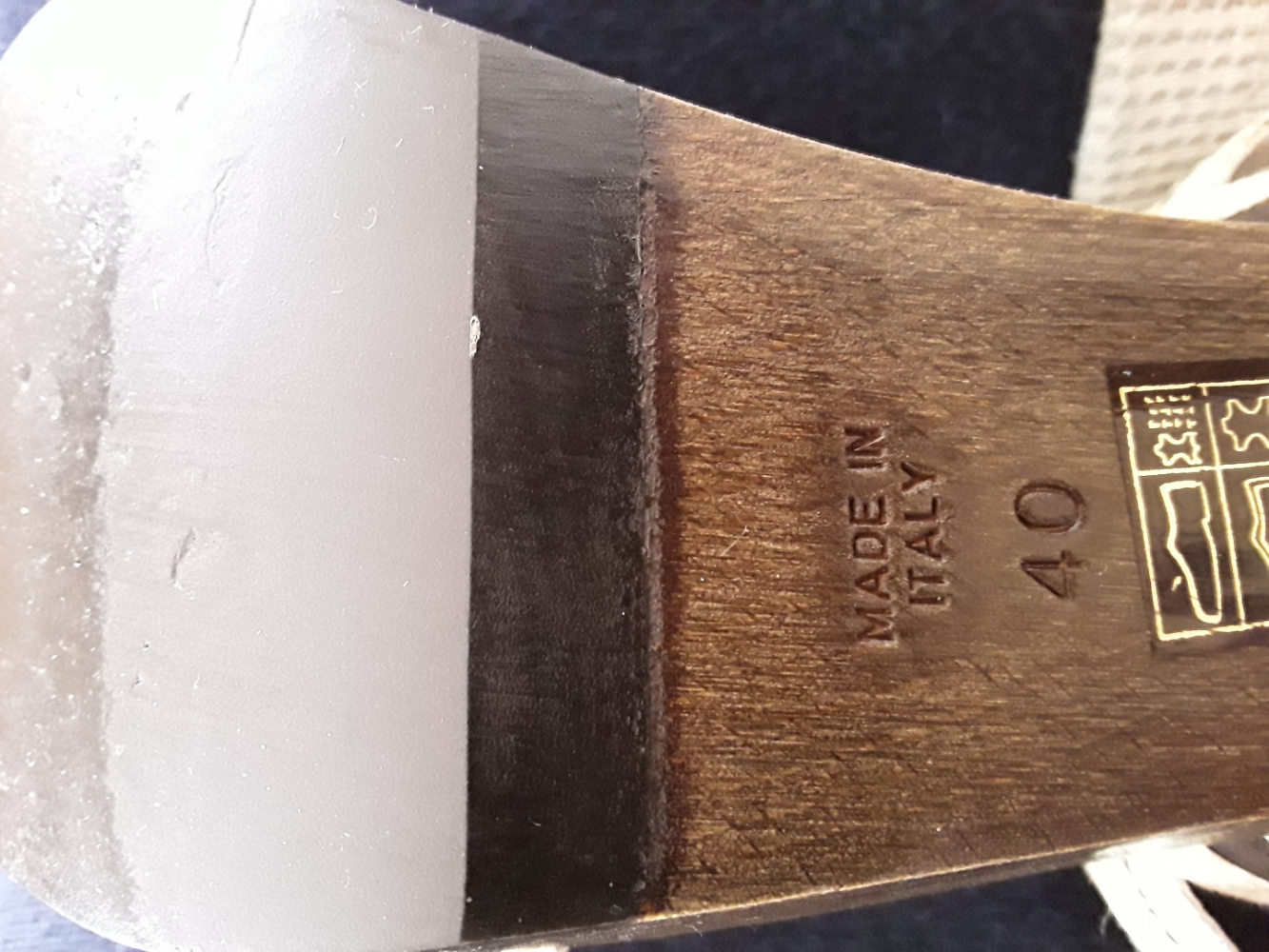 Emporio Armani Chaussures d'été en cuir de Emporio Armani.