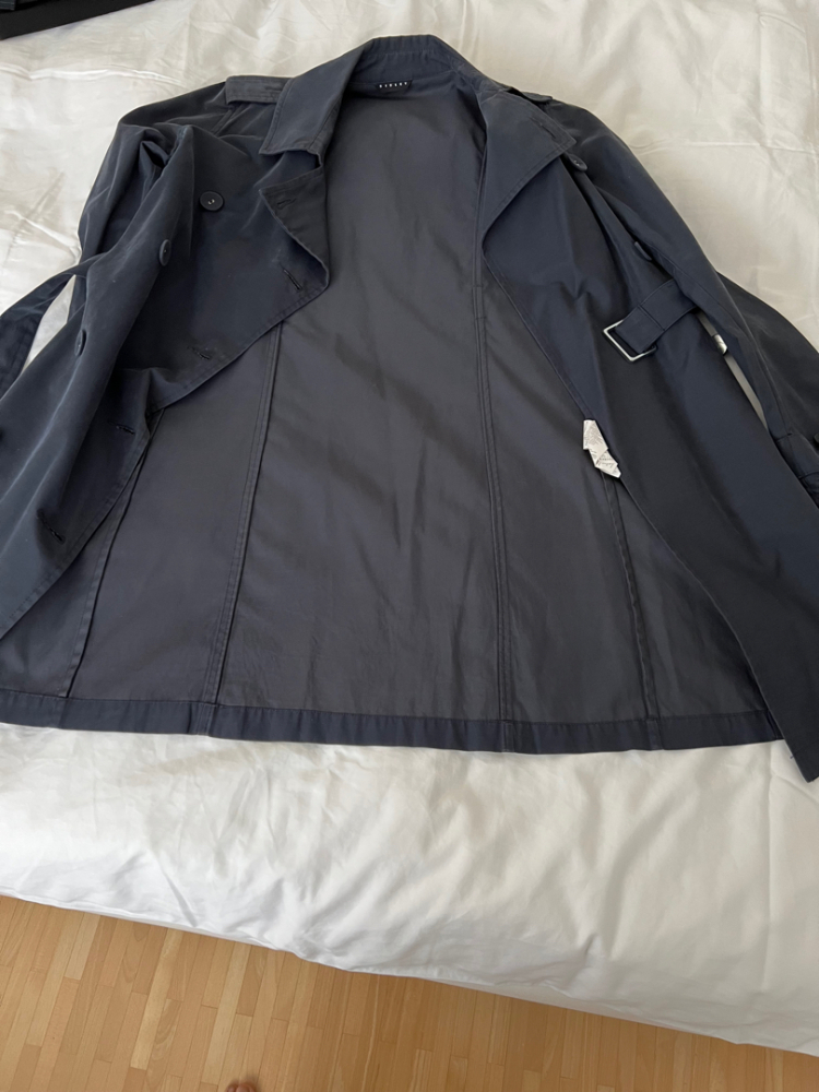 Sisley Gekreuzter Trenchcoat