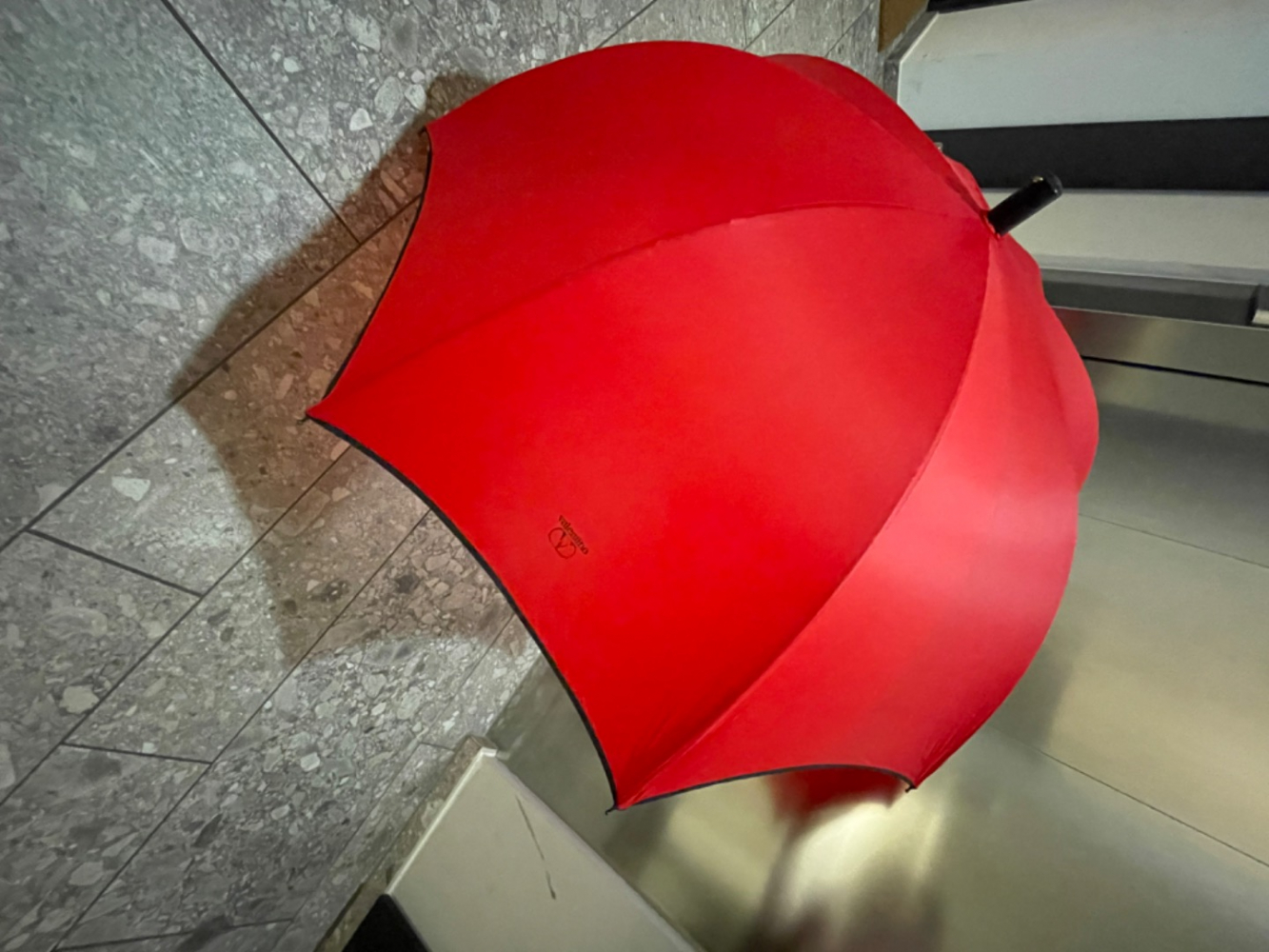 Valentino Garavani Red V Logo Wenge wood handle umbrella