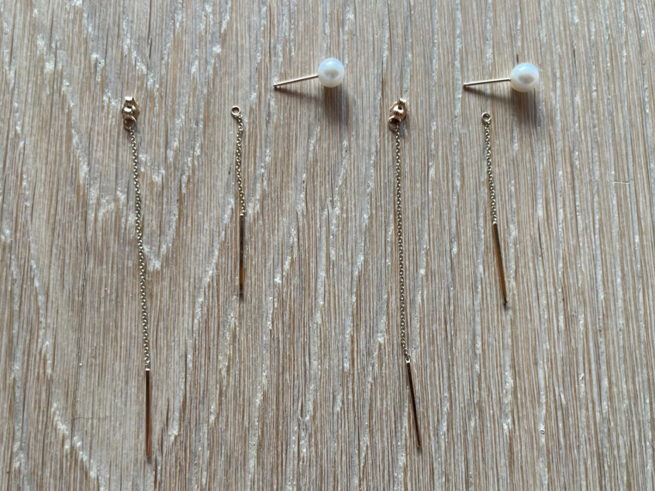 Saks Fifth Avenue Boucles d'oreilles or et perles en cascade