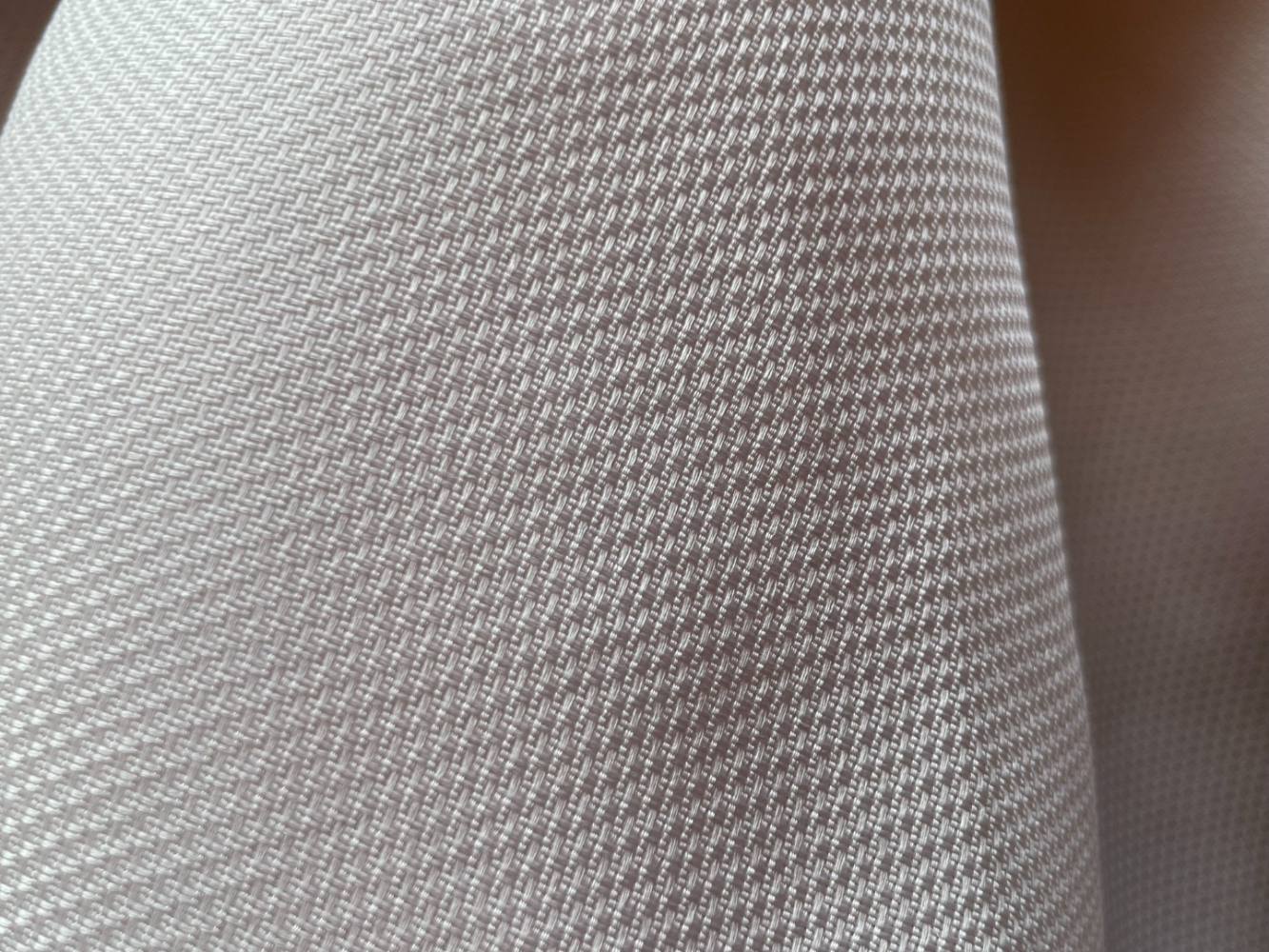 Christian Dior Robe en soie pâle avec traîne