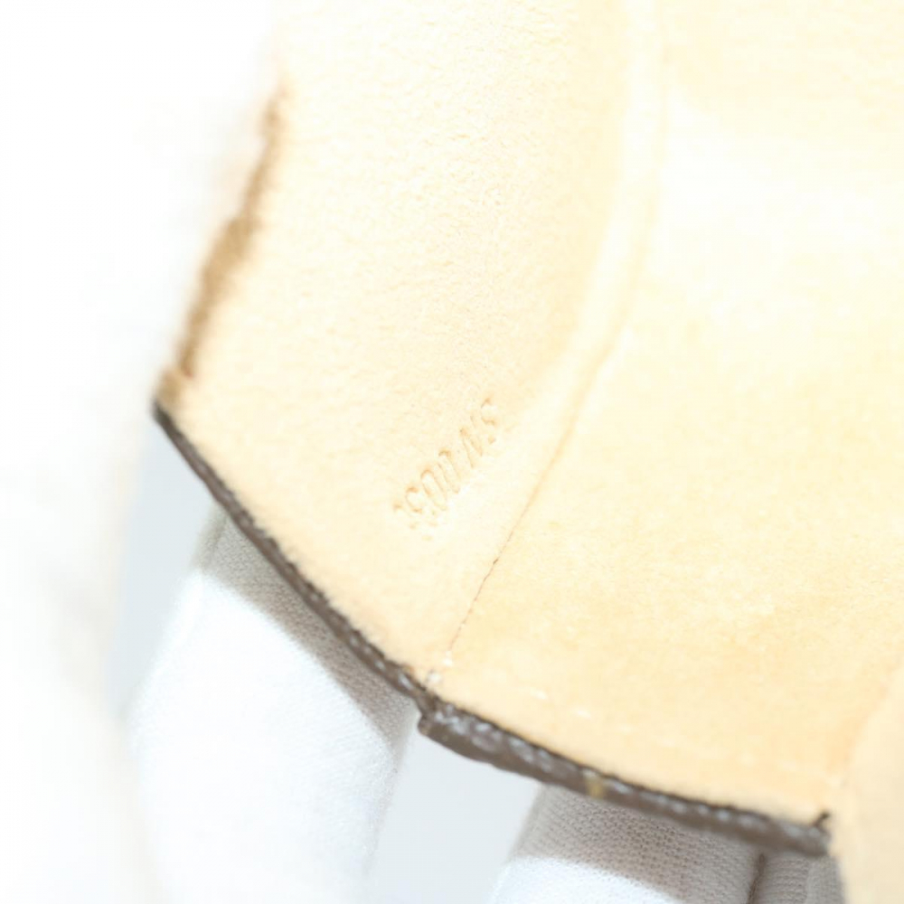 Louis Vuitton Etui à lunettes