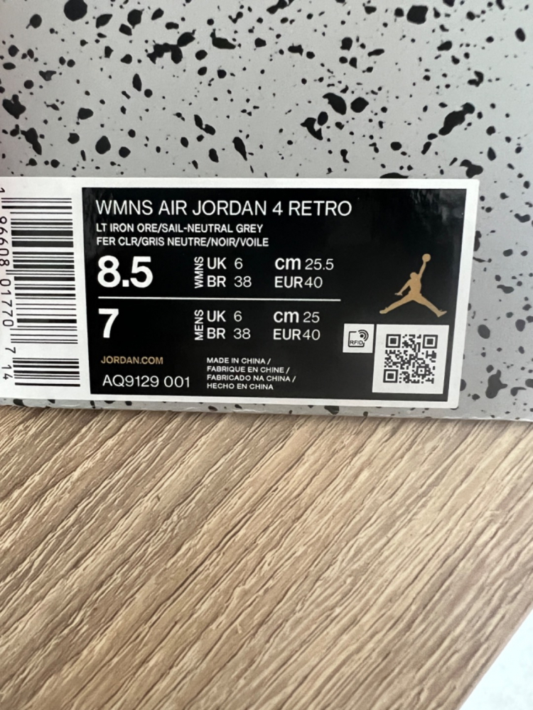 Air Jordan Nike Air Jordan 4 / Gefrorene Momente