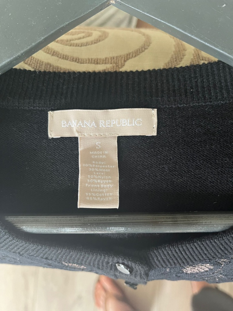 Ann Taylor Cardigan laine en dentelle