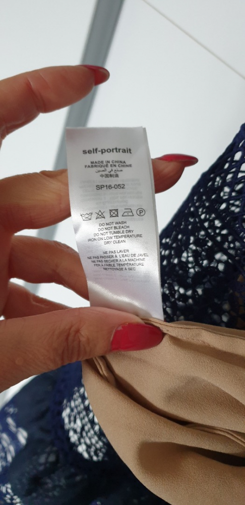 Clarins Time in guipure