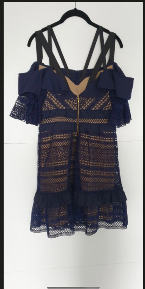 Clarins Time in guipure