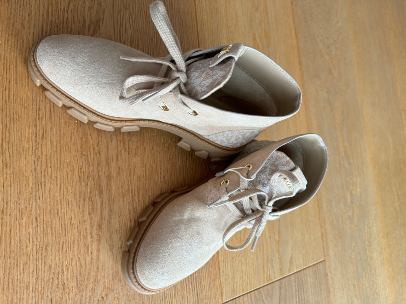 MICHAEL Michael Kors Cyrus Lace Up