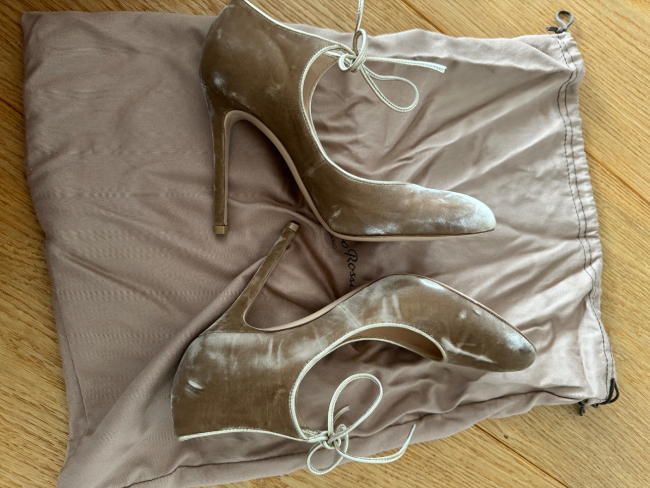 Gianvito Rossi Heels