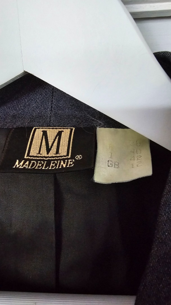 Madeleine Blazer